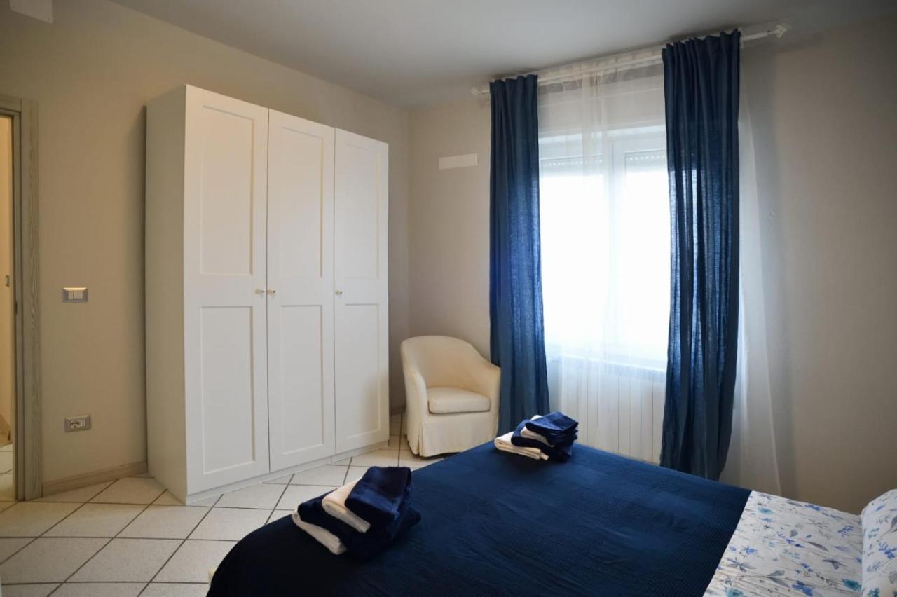 Casa San Martino Appartement Moniga del Garda Buitenkant foto