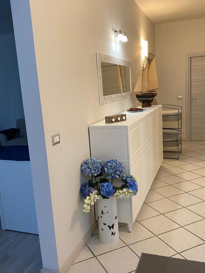 Casa San Martino Appartement Moniga del Garda Buitenkant foto